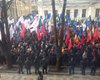 Возле Рады находится минимум 12 автобусов с Беркутом
