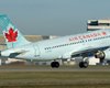 Турбулентность в самолете Air Canada: людей швыряло под потолок салона