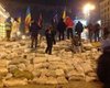 Баррикады на Евромайдане укрепят мешками с песком