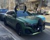 Рога на крыше и череп на решетке: в Харькове заметили необычный Audi Q8