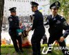 Милиция задержала активисток "Femen" за порчу клумбы напротив Кабмина