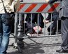 Под офисом премьера Италии открыли стрельбу во время присяги нового правительства