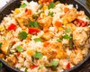 Легкое и питательное блюдо: рецепт риса с овощами и курицей