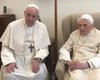 Сразу два Папы Римских получили прививку от Covid-19