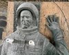 Каменщики Житомирщины создали памятник первому космонавту независимой Украины  Леониду Каденюку (фото)