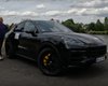 700 сил и цена 220 000 евро: каким будет самый быстрый и дорогой Porsche Cayenne (видео)