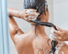 Секрети чистоти волосся: як правильно мити голову