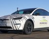 Кроссовер Tesla Model X сразился с суперкарами Ferrari и Lamborghini на прямой (видео)