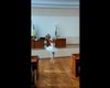 Под Одессой чиновница в балетной пачке станцевала для мэра на день рождения (видео)