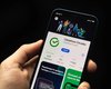 Google та Apple активно видаляють програми російського СберБанка зі своїх магазинів