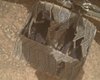 Огромная дыра: марсоход Curiosity сильно пострадал за 14 лет движения на Марсе (фото)