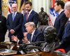 США и Иран обстреляли друг друга в Ормузском проливе: Трамп призвал иранских "психов" сдаться