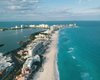 Блогер, який об'їхав 60 країн, розніс популярні курорти — куди він не радить їхати (фото)