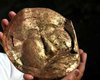В Болгарии археологи нашли золотую царскую маску