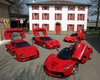 Імідж — все: кому із знаменитостей заборонено купувати суперкари Ferrari (фото)