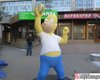 В Ивано-Франковске установили памятник Гомеру Симпсону