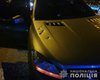 В Днепре четверо неизвестных обстреляли автомобиль, есть жертва