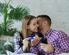 Самые счастливые пары делают эти 4 вещи на раннем этапе
