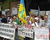 В США представители диаспоры вышли на акцию протеста против Януковича
