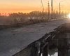 ВС РФ ударили по мосту в Славянске: пролет рухнул вместе с авто (видео)