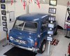 Классический Mini Cooper превратили в реалистичный гоночный симулятор (видео)