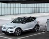 В Украине начат прием заказов на электрокар Volvo XC40 Recharge, озвучена цена