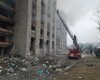 В Чернигове в результате российского авиаудара загорелось общежитие, 1 человек погиб