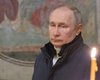 Стояв на самоті: Путін відвідав богослужіння на Різдво (фото, відео)