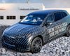 Найдорожчий електрокросовер Mercedes-Benz розсекретили на фото перед прем'єрою