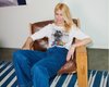 52-летняя Клаудия Шиффер до сих пор влезает в свои 30-летние джинсы Chanel