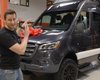 Mercedes Sprinter превратили в оригинальный автодом в стилистике "Звездных войн" (видео)