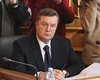 Янукович оценил реплику Тимошенко о памперсах