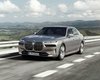 Идеально для украинских дорог: новые электромобили BMW смогут подзаряжаться от выбоин