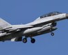 В Южной Корее истребитель KF-16 случайно сбросил авиабомбы на жилой район города (фото)
