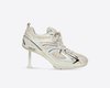 Balenciaga выпустили кроссовки на 8-сантиметровой шпильке