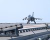 В Индии впервые истребители приземлились на национальный авианосец Vikrant (видео)