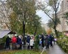 Блэкаут в Виннице: в городе образовались огромные очереди к колодцам, а грузовики буксируют трамваи