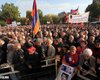 Многотысячный митинг в Ереване потребовал смены госвласти в Армении