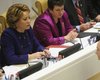 Відпочивають на дачах: російські чиновники остерігаються виїздити за кордон, — ЗМІ