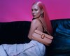 Кейт Мосс с яркими розовыми волосами в новой рекламной кампании Marc Jacobs