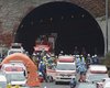 В результате обрушения тоннеля в Японии погибли не менее трех человек