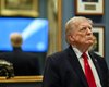 Трамп пригрозил 100%-ми пошлинами на французские вина: чем ему не угодил Макрон