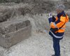 Раскопанный во Франции 1800-летний саркофаг хранил останки женщины с "особым статусом" (фото)