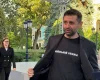 Київський режим перед американцями: Зеленського та Арахамію рознесли через футболку (фото)