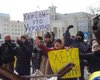 Годовщина сопротивления захватчикам: в Херсоне прошла акция с украинскими флагами (фото, видео)