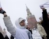 Участников протестных гуляний в Москве выпустили из полиции