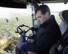 Медведев и Путин попробовали себя в роли комбайнеров