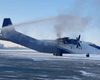 В России вспыхнул военно-транспортный Ан-12: самолет совершил экстренную посадку (видео)