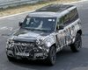 Land Rover готовят брутального конкурента заряженному Гелендвагену (фото)