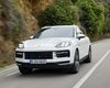 Свыше 500 сил и расход 1,7 л на 100 км: выпущен самый экономичный Porsche Cayenne (фото)